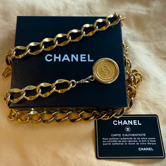 CHANEL DOUBLE CHAIN MEDALLION BELT - Picture 1 of 8